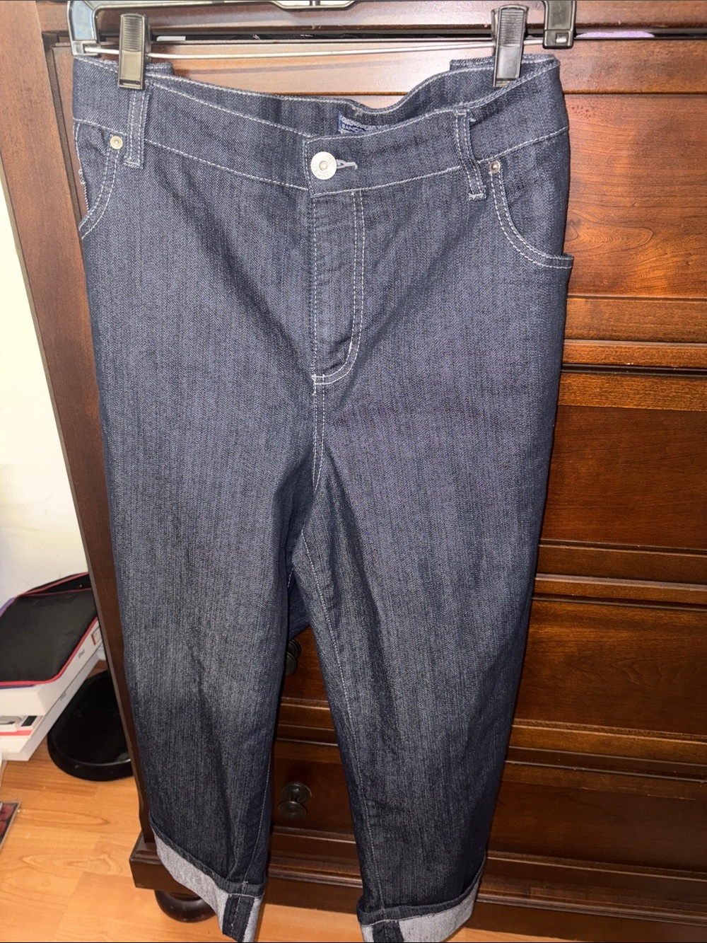 Bandolino  Dark Indigo Capri Jeans with light lilac stitching